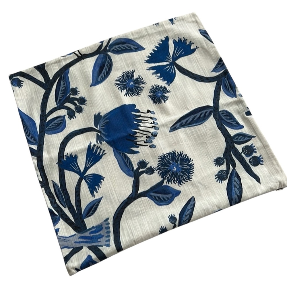 NWOT Square Blue and White Floral Print Pillow Cover
